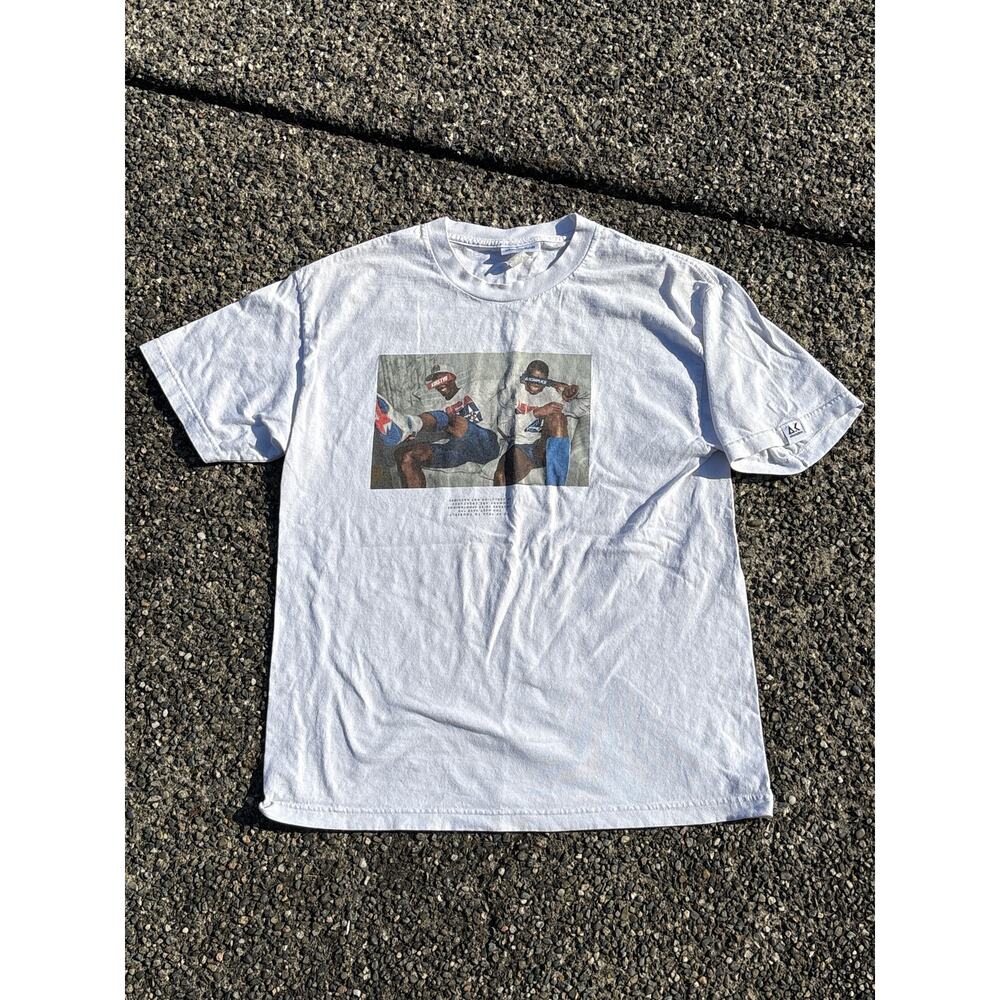 Vintage Akomplice x kiks tyo Jordan Trophy Room Rare skater punk tee Large